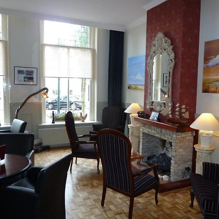 Hotel Centraal Харлинген Екстериор снимка