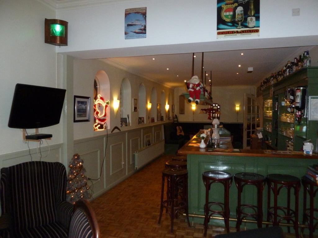 Hotel Centraal Харлинген Екстериор снимка
