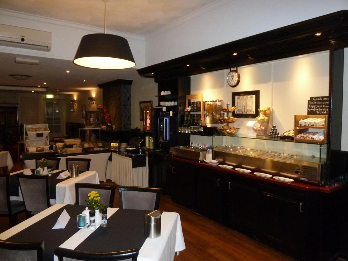 Hotel Centraal Харлинген Екстериор снимка